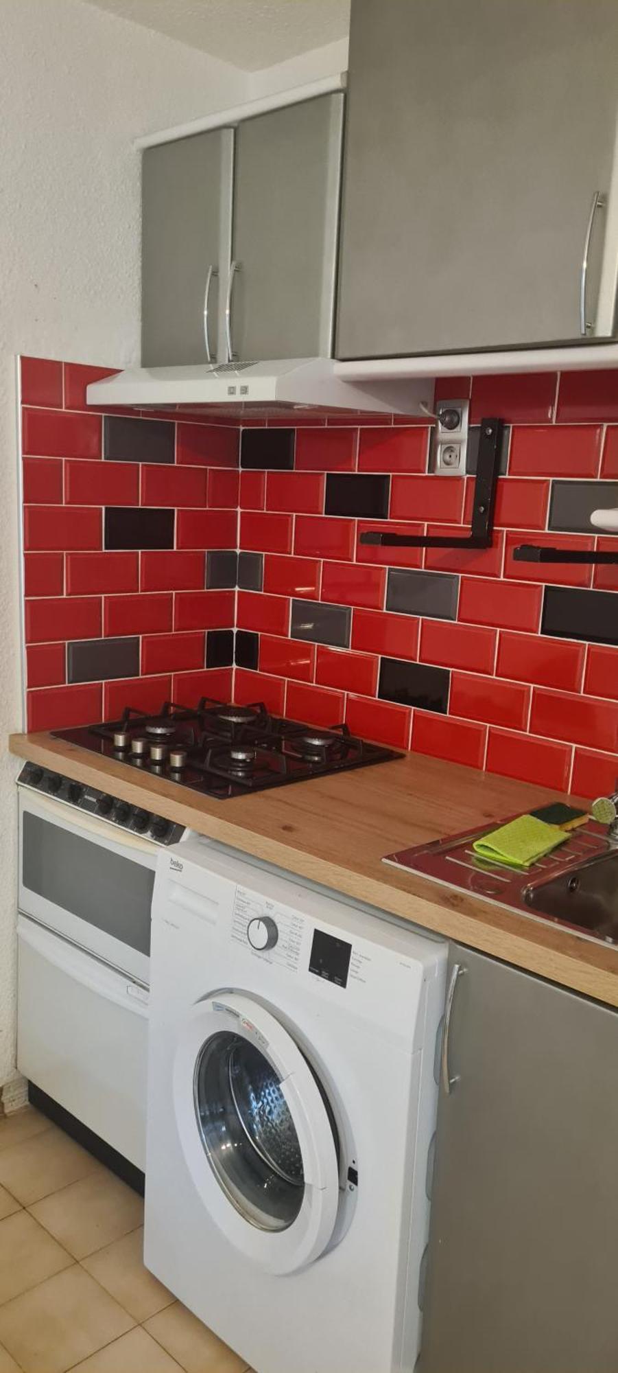 2 Pieces En Rez- De -jardin Apartment Saint-Raphael (Var)